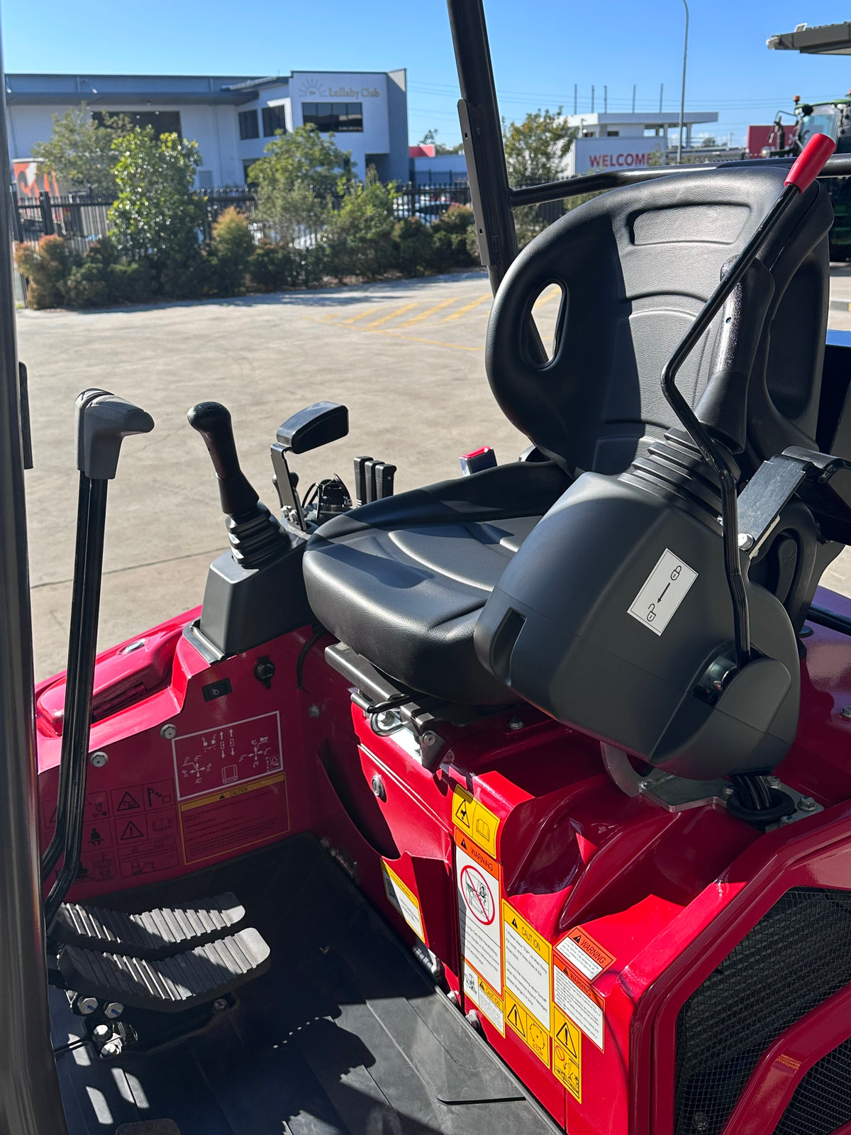 Rhinoceros XN25