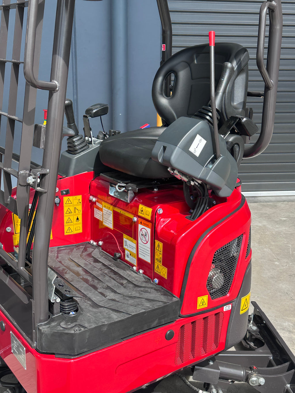 Rhinoceros XN18L